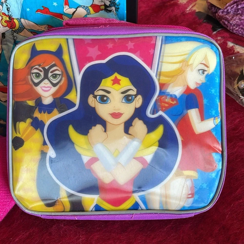 WONDER WOMAN PADDED BACKPACK,LUNCHBOX DOLL,TOTE, SHERPA LINED SOCKS BUNDLE OF 5